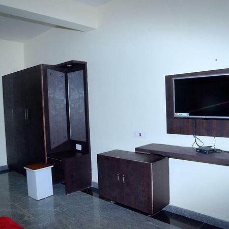 ساجار Hotel Souparnika المظهر الخارجي الصورة