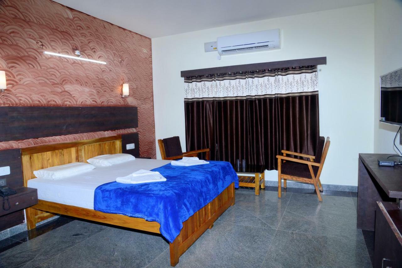 ساجار Hotel Souparnika المظهر الخارجي الصورة